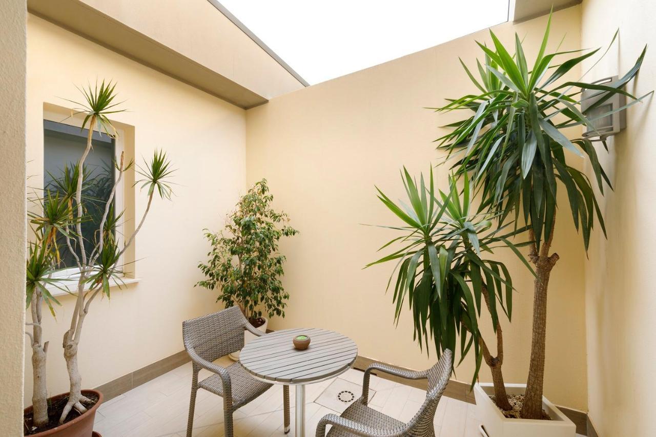 Hotel La Villa Del Mare Cagliari Zewnętrze zdjęcie