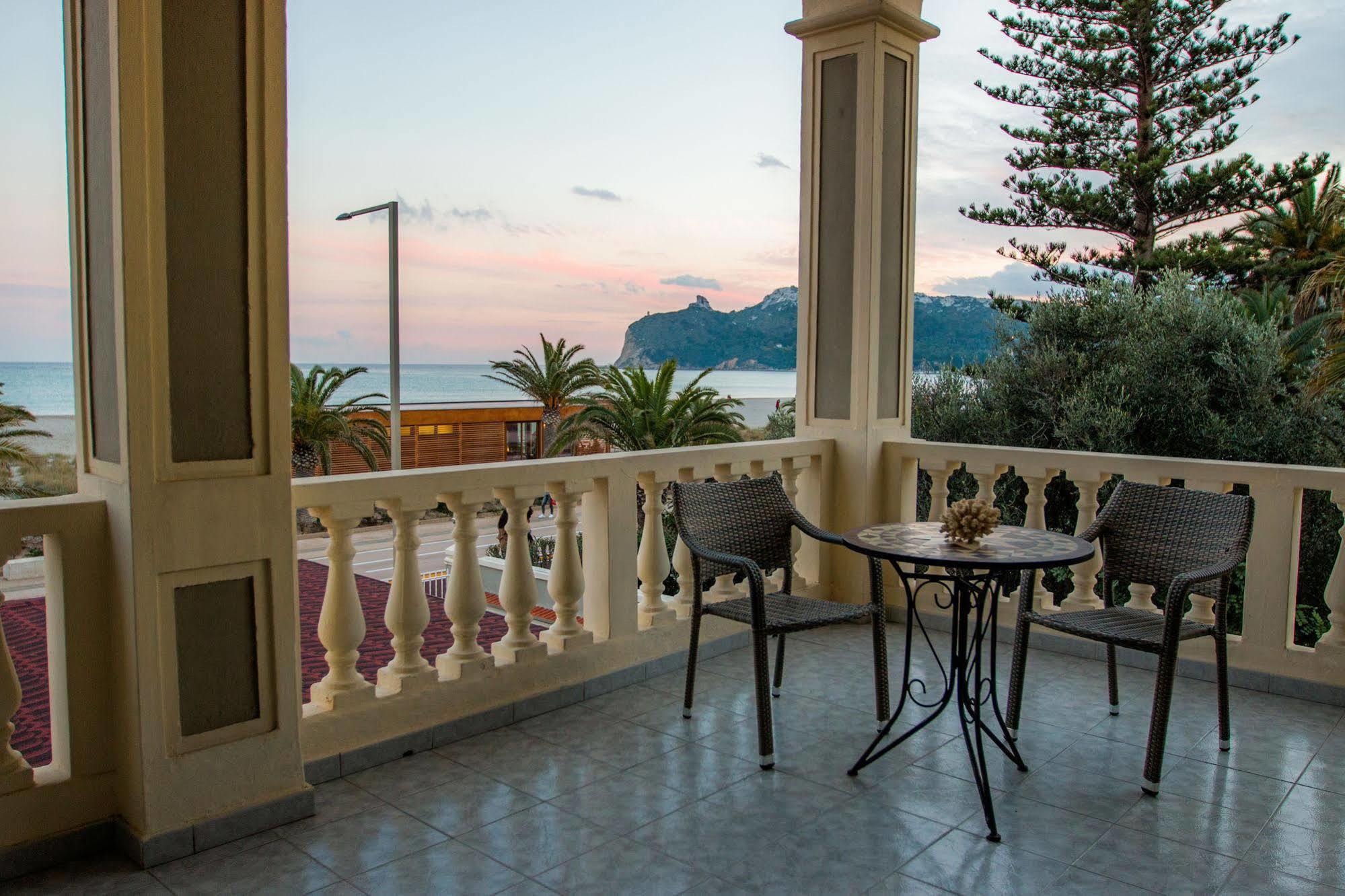 Hotel La Villa Del Mare Cagliari Zewnętrze zdjęcie